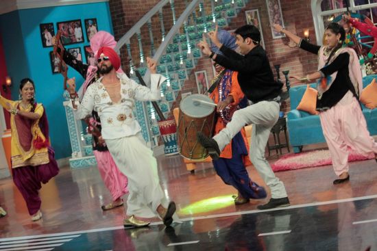 Singh is Bling Cast on Comedy Nights With Kapil
